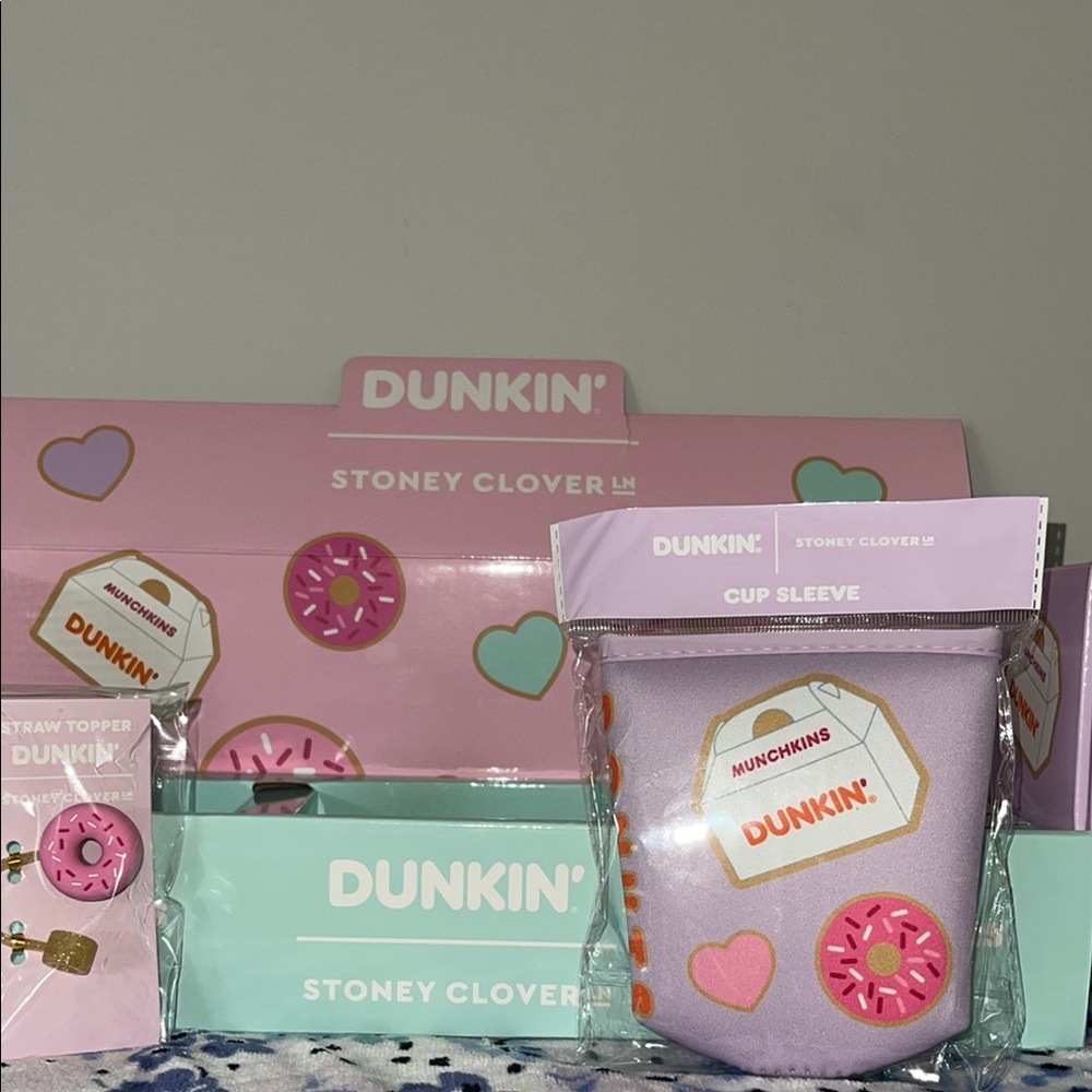 Stoney Clover Lane x Dunkin' Cup Sleeve and Donut Straw Topper